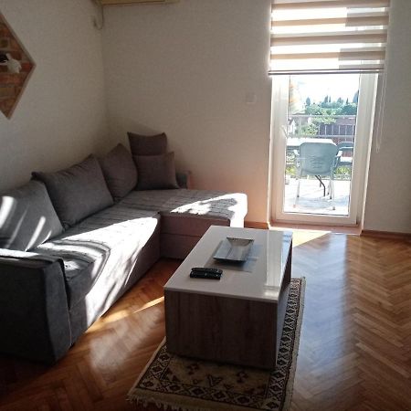 Apartmani Bosco 티바트 외부 사진