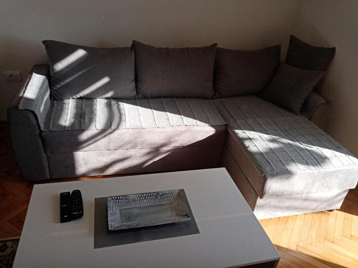 Apartmani Bosco 티바트 외부 사진