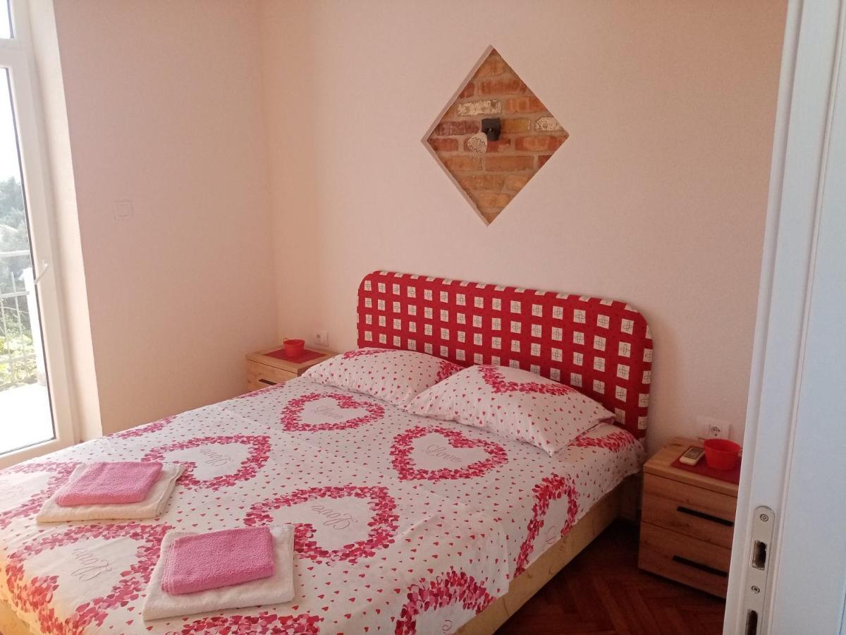 Apartmani Bosco 티바트 외부 사진