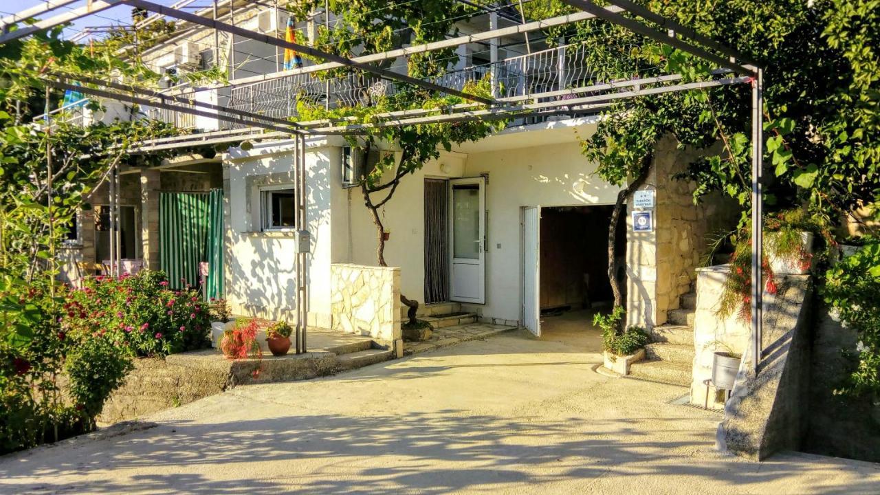 Apartmani Bosco 티바트 외부 사진