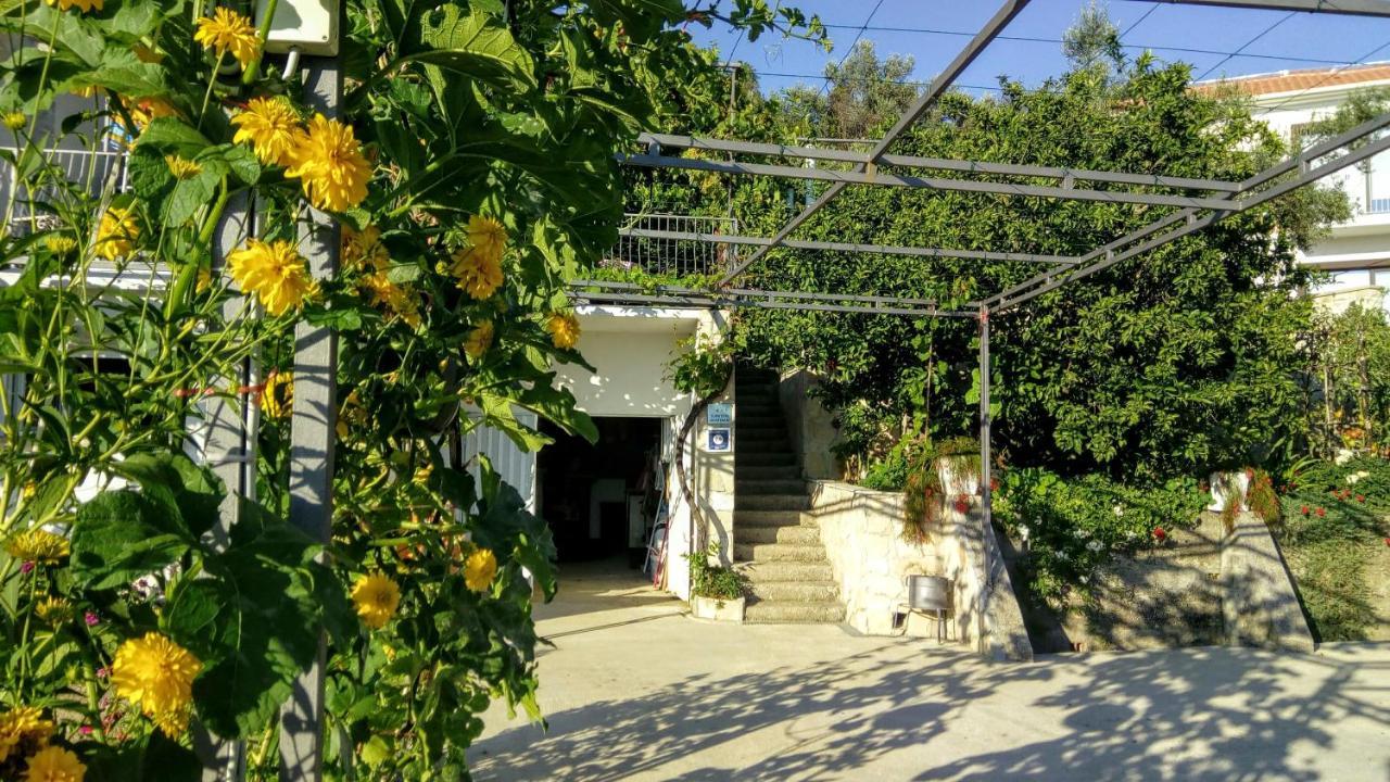 Apartmani Bosco 티바트 외부 사진